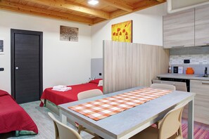 Wi-Fi gratuit, draps fournis