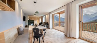 Apartment 'Mucher Veit' with Mountain View, Shared Garden and Wi-Fi