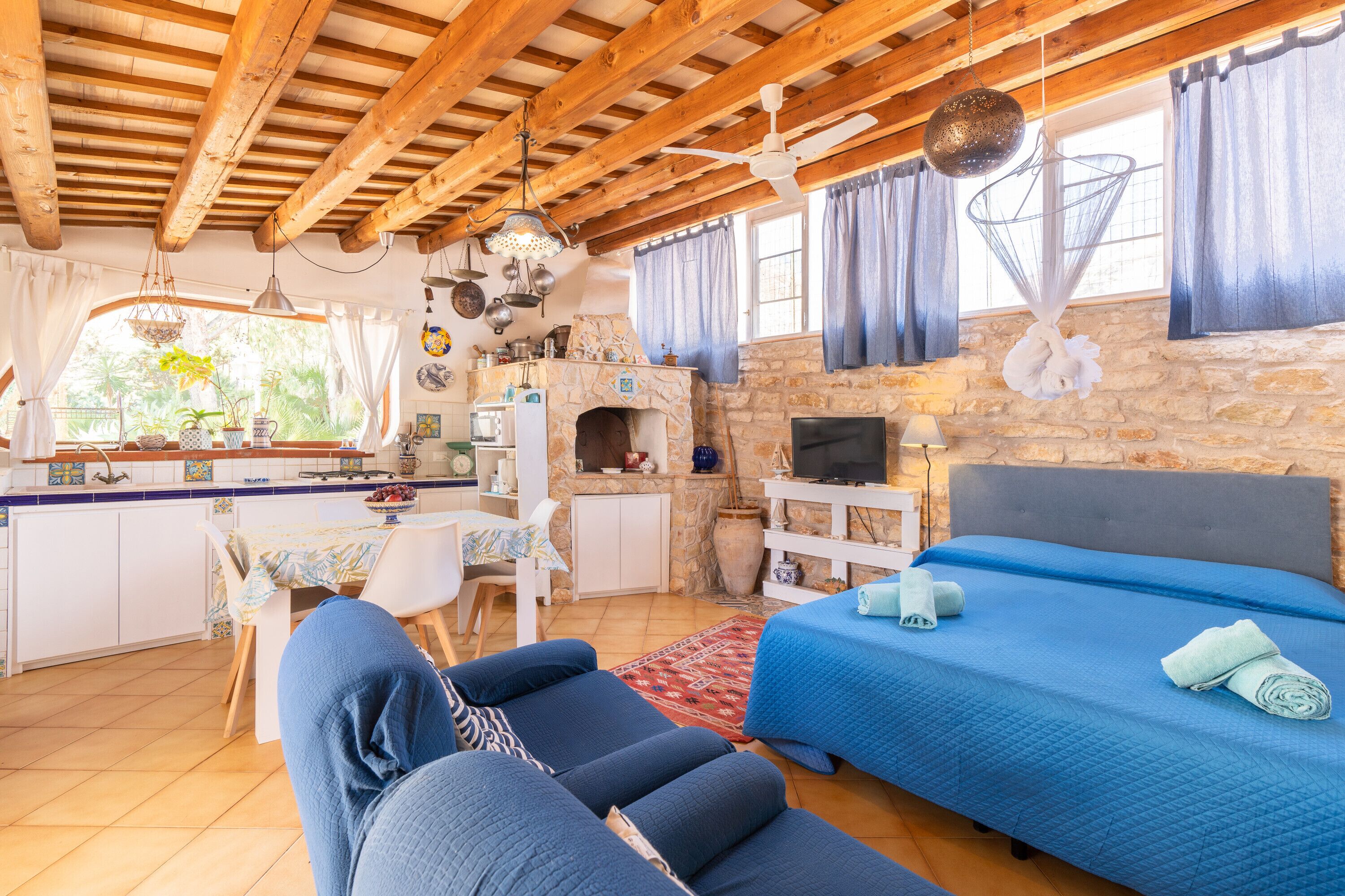 2 多间卧室、熨斗/熨衣板、免费 WiFi、床单