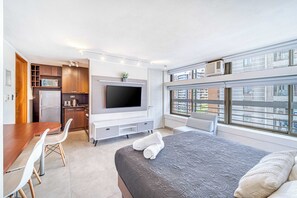 Iron/ironing board, WiFi, bed sheets - Millennial Studio/Wifi & Parking (Las Condes)