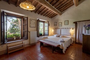 10 Schlafzimmer, kostenloses WLAN, Bettwäsche