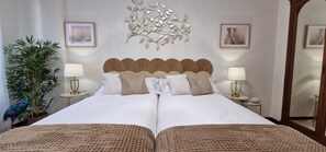 3 Schlafzimmer, Bügeleisen/Bügelbrett, Internetzugang, Bettwäsche