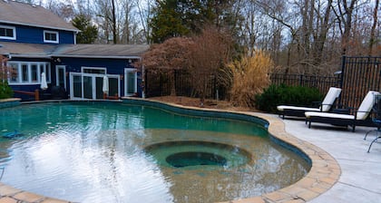 Athens Travelers Oasis - Only 6 miles from Sanford Stadium/ UGA/ Downtown Athens