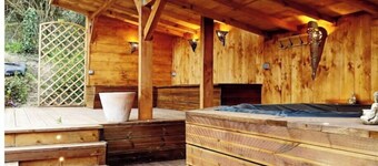 Villa spa relaxation in a green setting