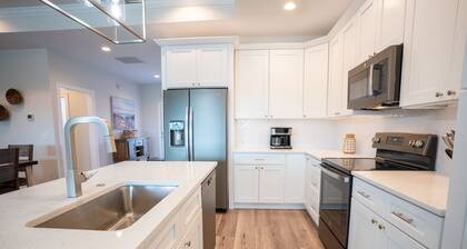 20% OFF Special! 4BR/4BA w/ Private Pool, Firepit, 3-Minute Walk to Beach