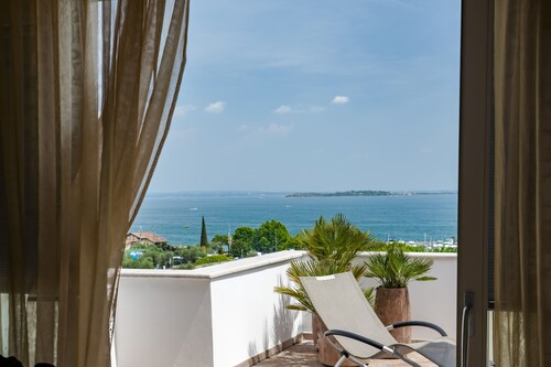 Elegant lake view villa with swimming pool