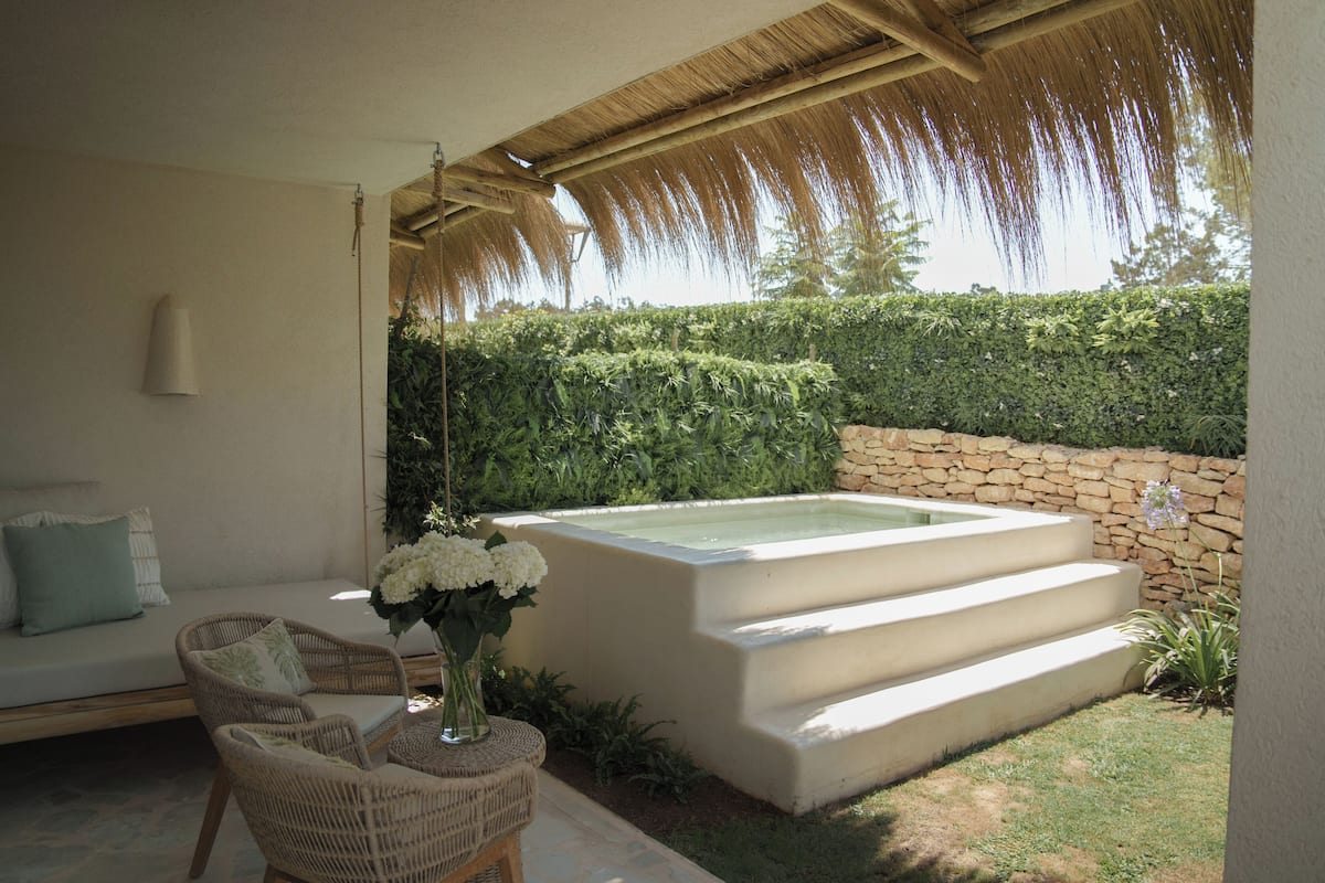 Suíte, piscina particular (Garden) | Terraço/pátio