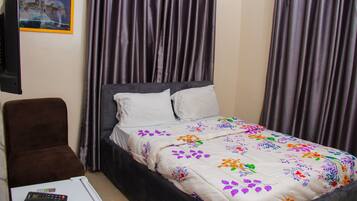 Basic-Zimmer | Kostenloses WLAN, Bettwäsche