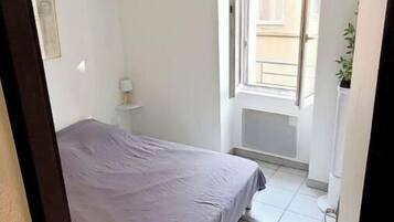 Desk, soundproofing, iron/ironing board, travel crib