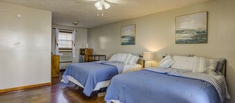 Eagle Landing Hotel Room 2
