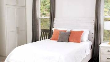 1 habitación, escritorio, tabla de planchar con plancha y wifi gratis