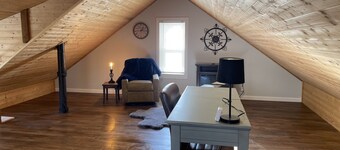 Convenience Meets Comfort & Cozy