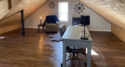 Convenience Meets Comfort & Cozy