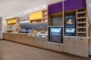 Free daily buffet breakfast - Home2 Suites by Hilton Las Vegas Southwest I-215 Curve (Las Vegas)