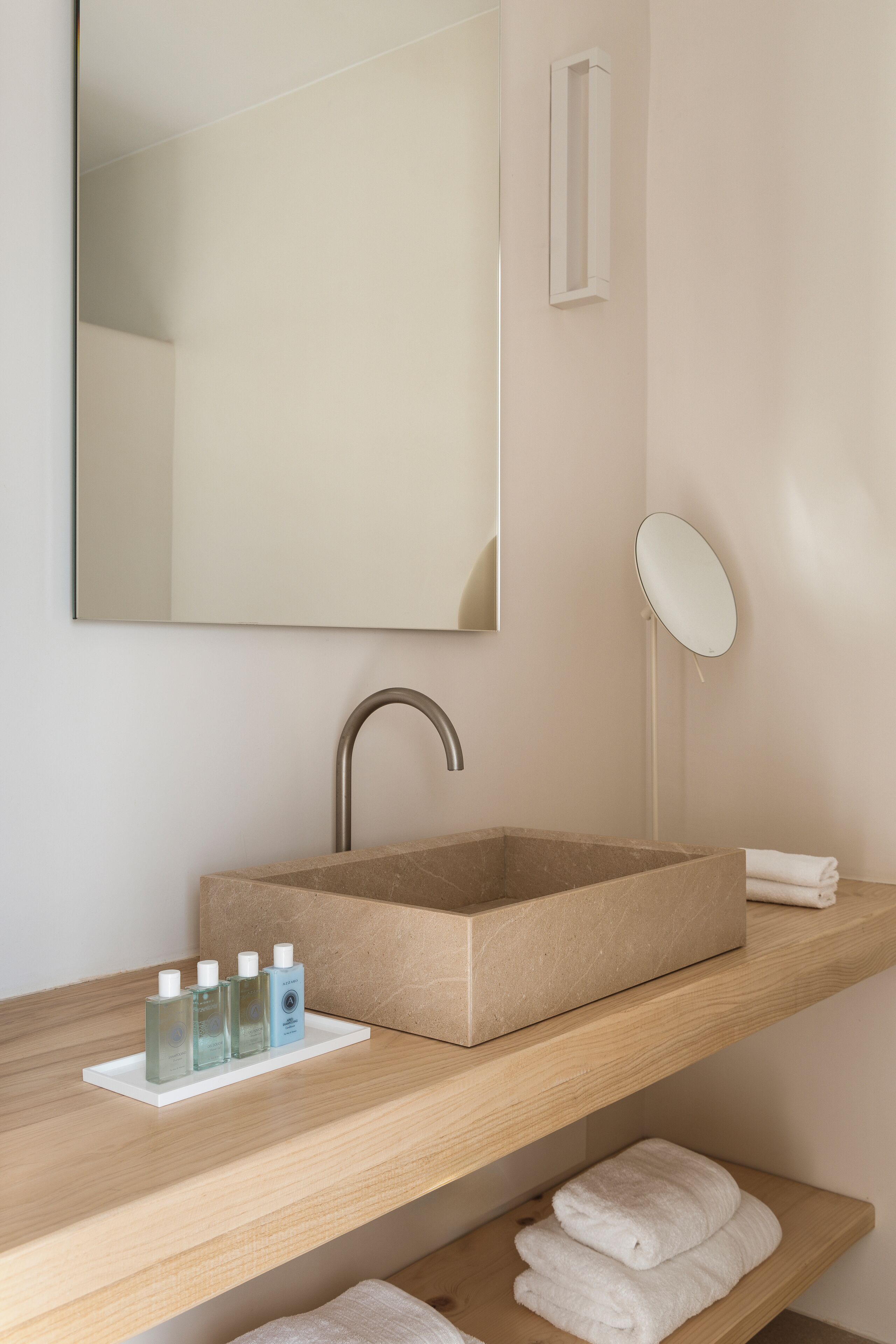 shower, free toiletries, hair dryer, bathrobes