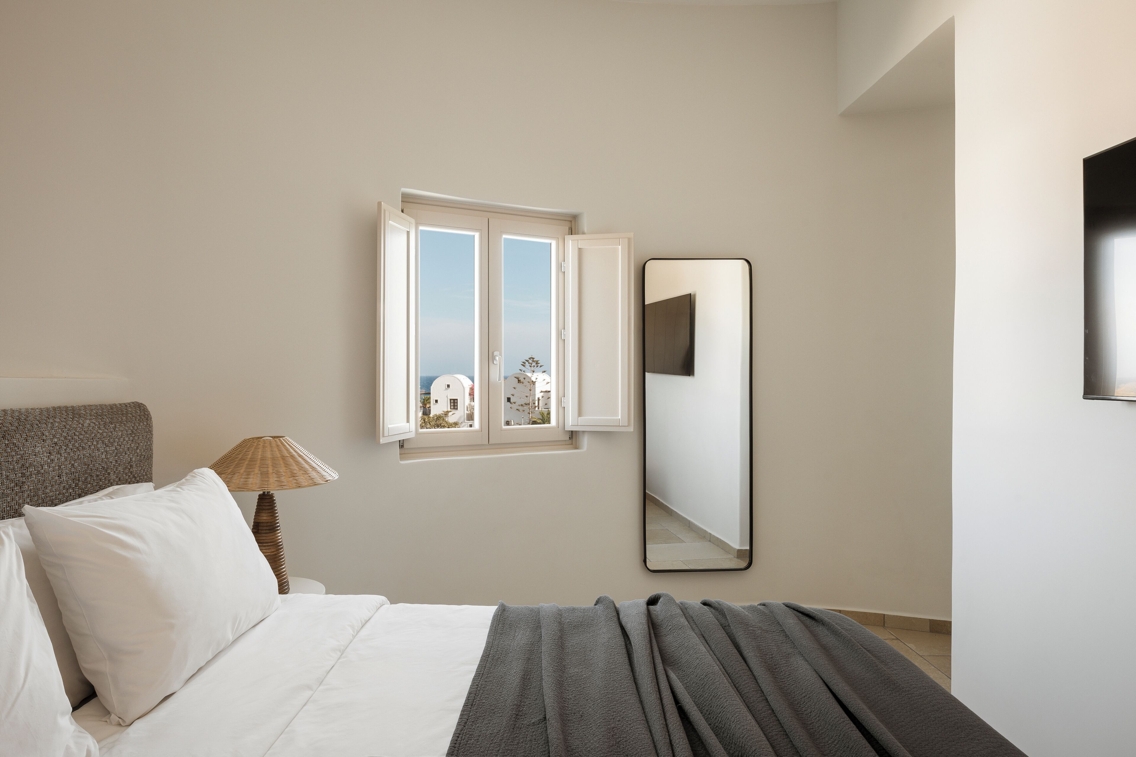 traditional suite, private pool, garden view | 2 bedrooms, minibar, in-room safe, desk