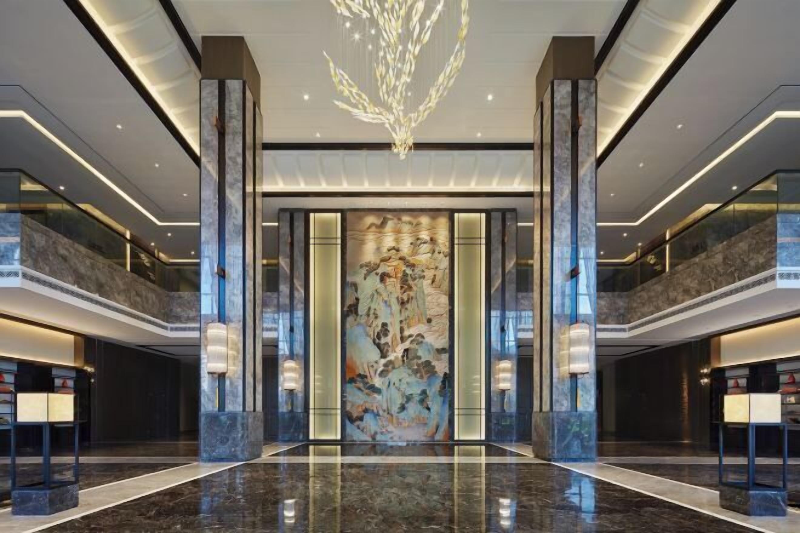 المنشأة من الداخل