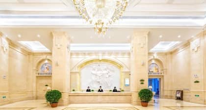 Vienna International Hotel (Khorgos Port)