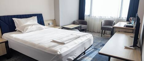 Frigobar, microondas, artículos de limpieza ecológicos