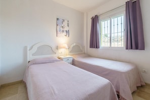 Room - Apartment with garden and communal pool (Mijas)