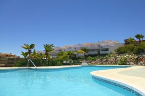 Pool - Apartment with garden and communal pool (Mijas)