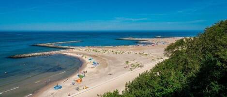 Playa en los alrededores