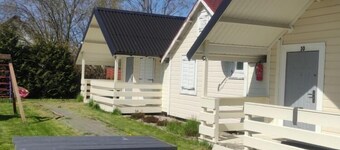 Holiday homes with terraces, close to the beach