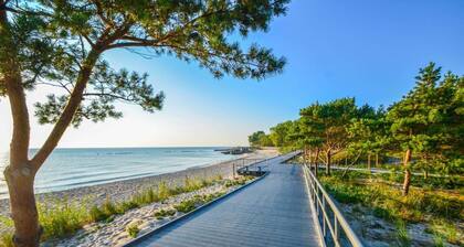 Holiday homes close to the seaside beach