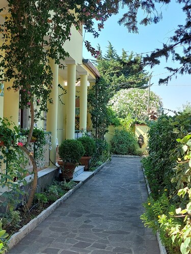 The Agave, vacation villa home in Paestum