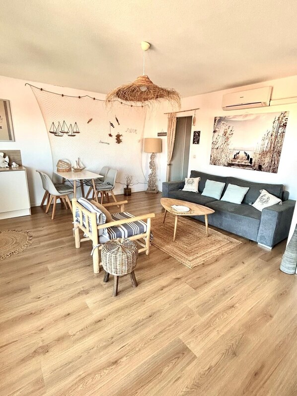 TV - Le Petit Colliourenc - Apt climatisé avec terrasse (Collioure)