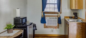 Lakefront Hotel Room w/ Private Pier & Boat Ramp