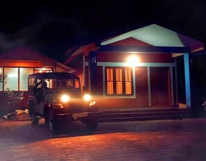 Exterior - Entire Unique Villa Nearby Wayanad Forest. (Thirunelly)