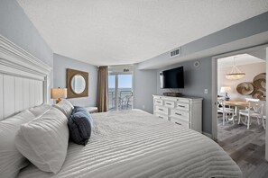 2 bedrooms, iron/ironing board, free WiFi, bed sheets - Renovated Bay Watch 812 - 2 Bedroom/2 Bath (North Myrtle Beach)