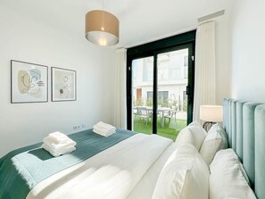 4 Schlafzimmer, Bügeleisen/Bügelbrett, WLAN, Bettwäsche