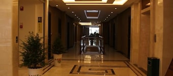 Lingyue Hotel