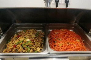 Food and drink - Lingyue Hotel (Changyang)