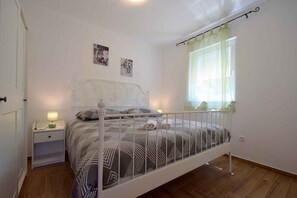 2 Schlafzimmer, Internetzugang