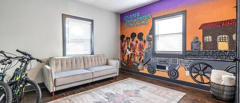 Smart TV, offices