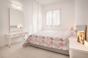 2 Schlafzimmer, Bügeleisen/Bügelbrett, Reisekinderbett, WLAN