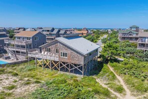 Exterior - Oceanfront Dog Friendly Home in Hatteras with Close Beach Access (Hatteras)