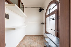 Interior - 3125 Saturday`s House by BarbarHouse (Casarano)