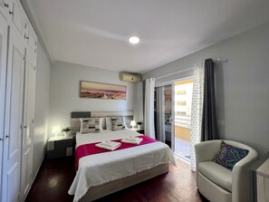 2 bedrooms, iron/ironing board, free WiFi, bed sheets - VILAMOURA MARINA MAR 2 WITH POOL by HOMING (Vilamoura)