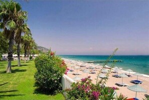 Front of property - Aypars Beldibi Hotels (Kemer)