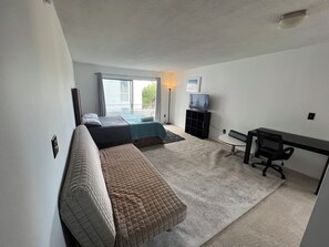 1 habitación, escritorio, wifi gratis y ropa de cama 