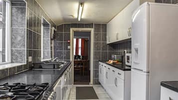 Dishwasher, highchair