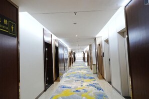 Ảnh chưa phân loại, 4 trong số 19 ảnh, nút