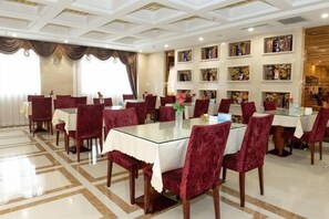 Restaurant - Xinlei Hotel (Holingol)