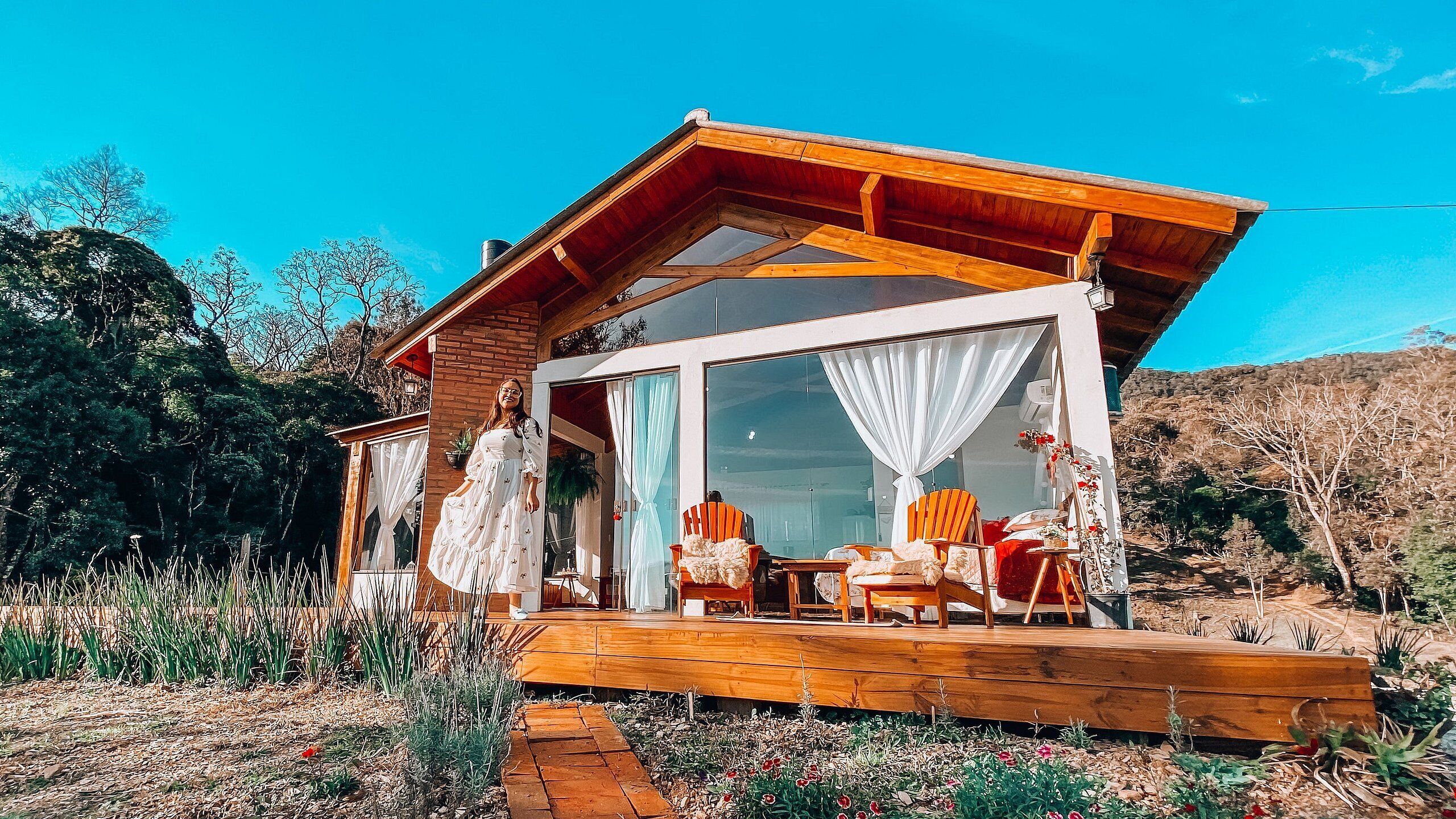 Honeymoon Chalet, Jetted Tub, Mountain View | Property grounds