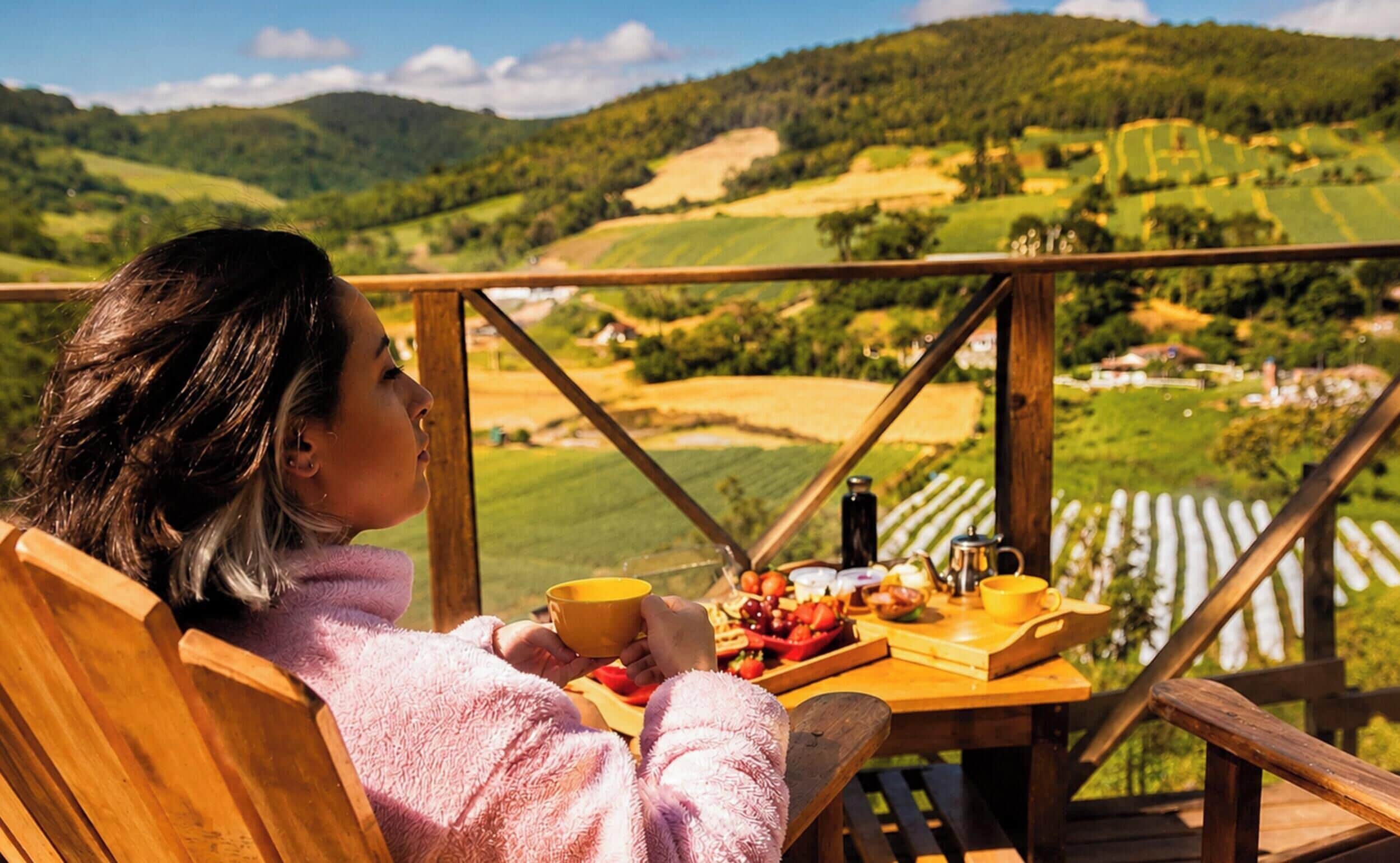 Chalé Caminho do Sol 2 - Jacuzzi e Bônus Culinário | Restaurante al aire libre