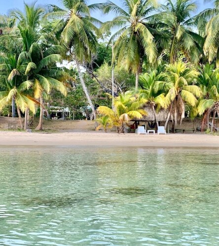 Private Beach Getaway near Cartagena with WiFi